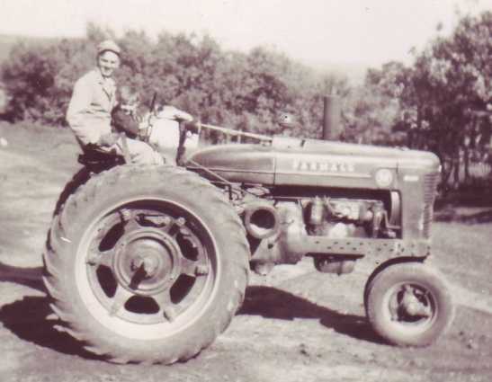 Kiel Eltiste - Farmall "M" Tractor